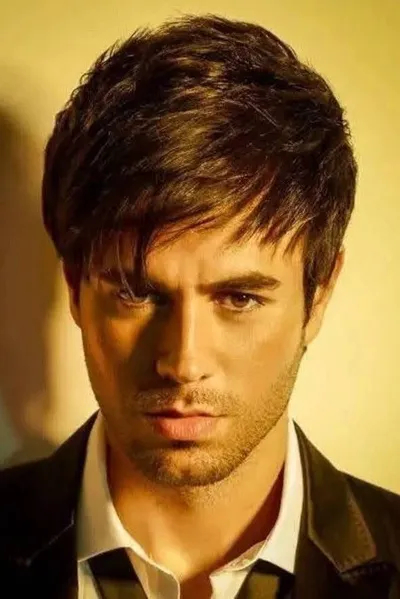 Flipped Chat AI – 與 恩里克·伊格萊西亞斯 聊天