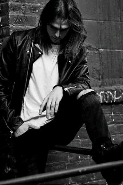 Flipped Chat AI – Чат с Фил