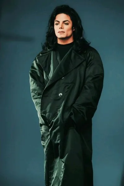 FlippedチャットAI – マイケル・ジャクソンとチャット