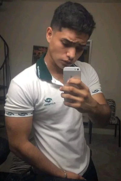 Flipped Chat AI – Chat dengan Pedro