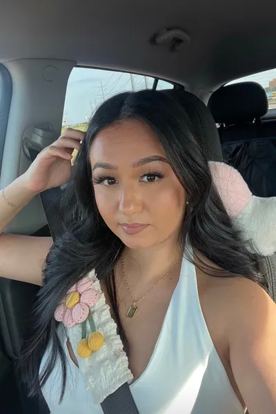 Flipped Chat AI – Chatta con Alyssa