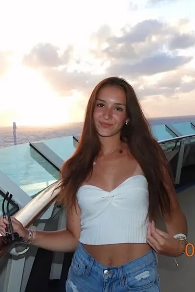 Flipped Chat AI – แชทกับ มายา