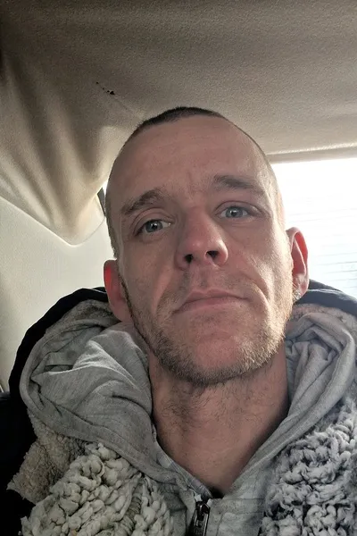 FlippedチャットAI – 明日の獣とチャット