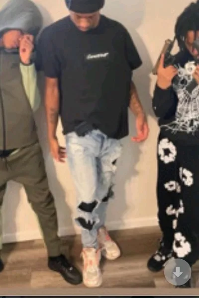 AI trò chuyện đảo ngược – Trò chuyện với Học sinh côn đồ