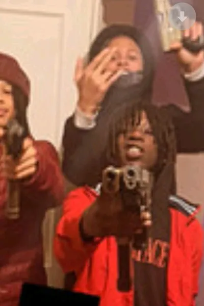 Omgedraaide chat AI – Chat met Mbno rood