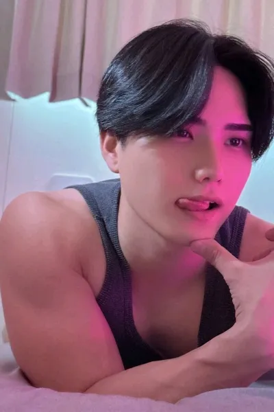 AI trò chuyện đảo ngược – Trò chuyện với Yuuya Tsukishima