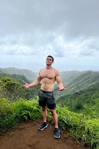 Flipped Chat AI – Discuter avec Roberto Portales