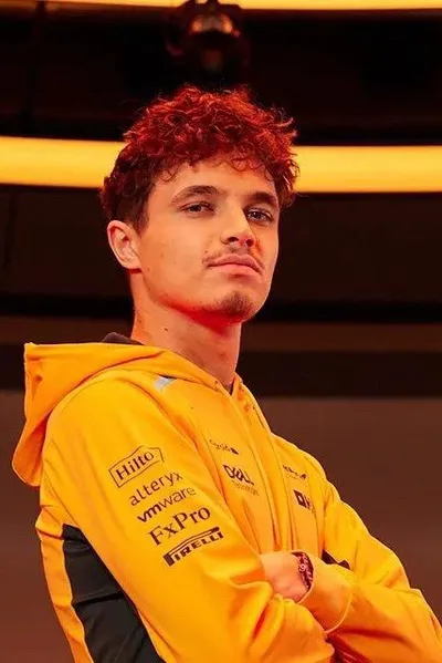 Flipped Chat AI – kalbėkite su Lando Norris