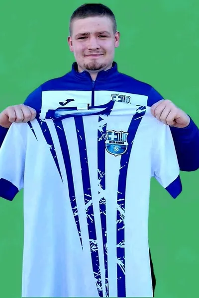 FlippedチャットAI – マレク・ジオベクとチャット