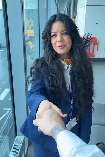 Çevrilmiş Sohbet Yapay Zekası – Marielle Kestonile sohbet edin