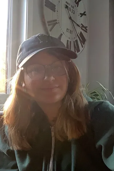 FlippedチャットAI – ガブリエラとチャット