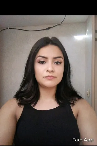 الذكاء الاصطناعي للدردشة المعكوسة – الدردشة مع كريستال