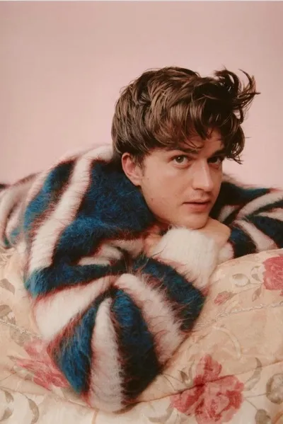 Flipped chat ai - makipag -chat sa Steve Harrington