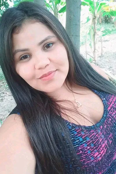 Flipped Chat AI – Bate-papo com Mariela Corvin