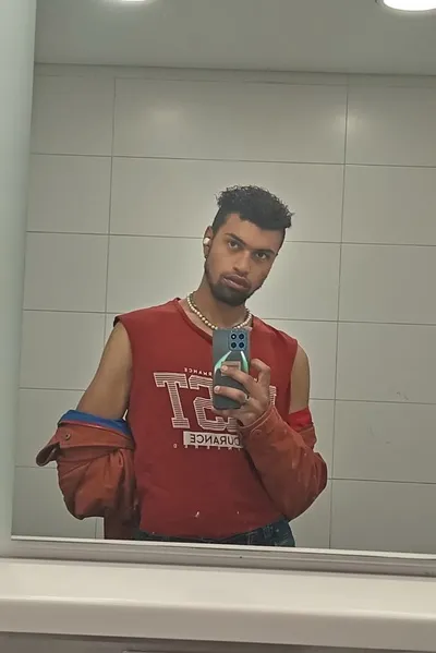 Odwrócony czat AI – rozmawiaj z Ahmed