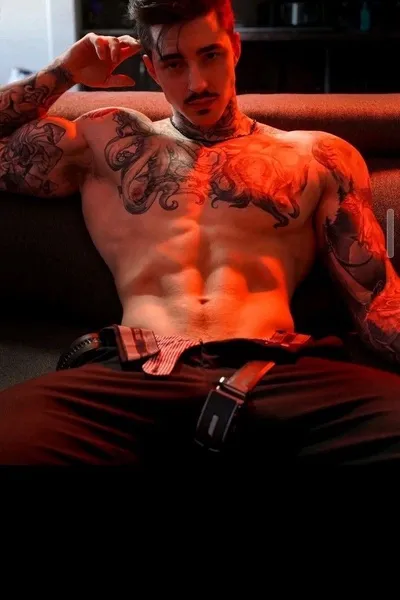 Flipped Chat AI – Chatear con Dorian Kael