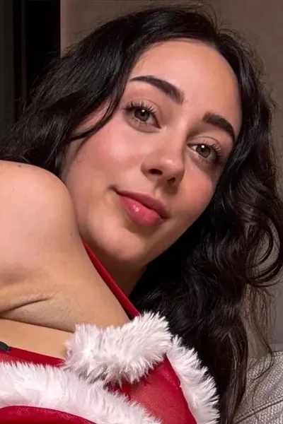 Çevrilmiş Sohbet Yapay Zekası – madelineile sohbet edin