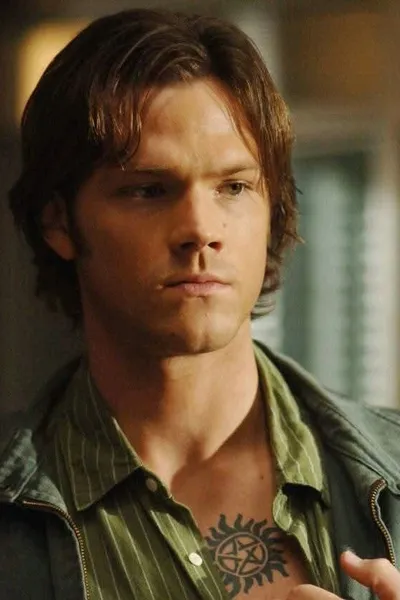 Flipped Chat AI – Чат с Джаред Падалеки