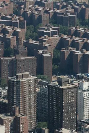 Flipped Chat AI – Chatta con Bronx