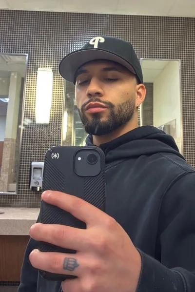 Flipped Chat AI – Chatta con Ronan Kepler