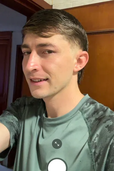 Flipped Chat AI – Chatear con Alex