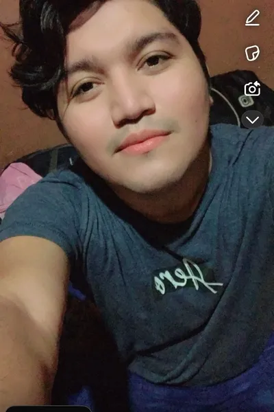 Flipped Chat AI – 與 約納坦 聊天