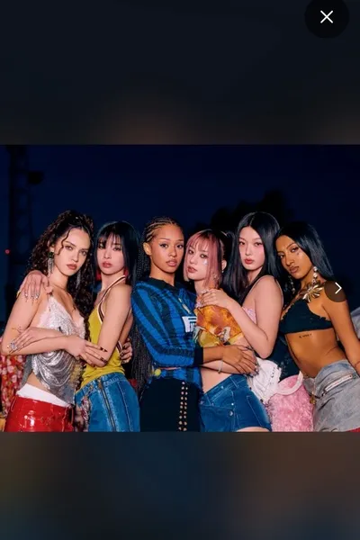 Omgedraaide chat AI – Chat met Katseye