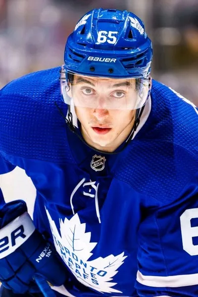 Flipped Chat AI – Chat dengan Ilya Romanov