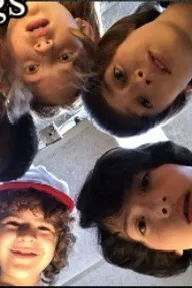 Flipped Chat AI – Sembang dengan Will,mike,max,dustin