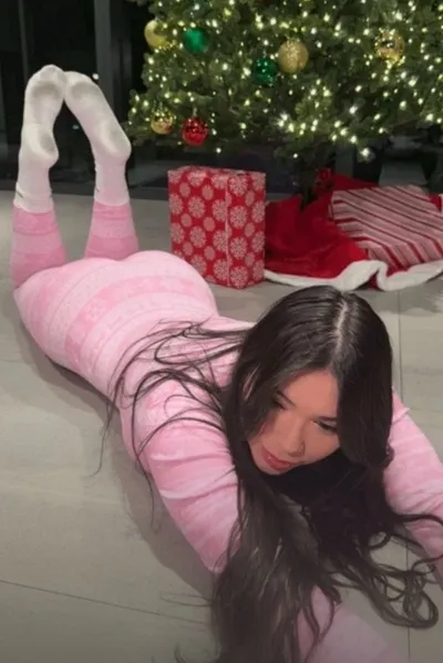 Flipped Chat AI – razgovarajte s Aishah