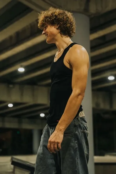 Flipped Chat AI – Chatta con Logan M