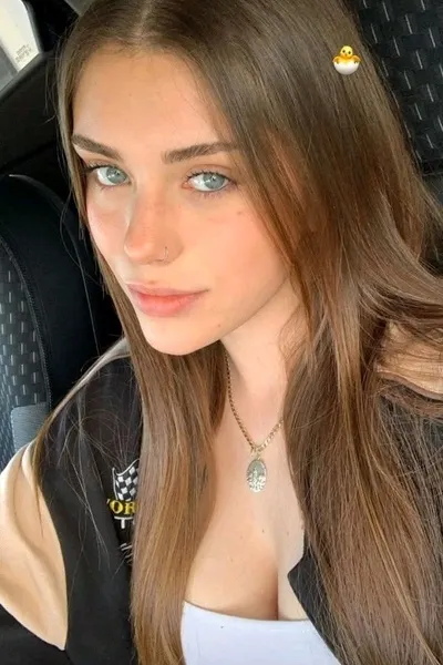 Flipped Chat AI – แชทกับ มาเรีย