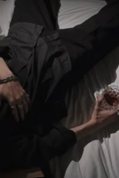 Flipped Chat AI – kalbėkite su Aleksas