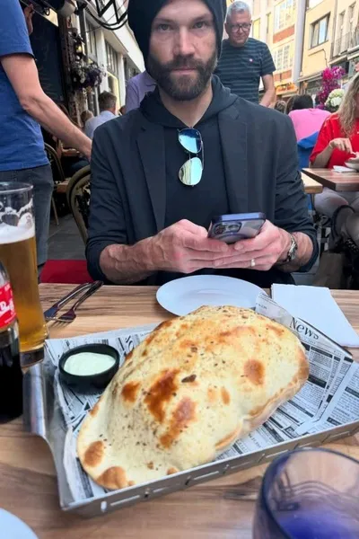 Flipped Chat AI – Chat s Jared Padalecki