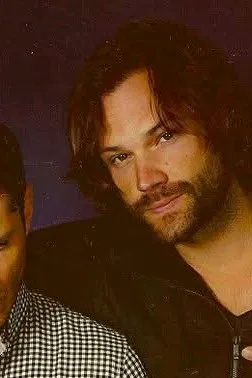 Flipped Chat AI – Csevegés Jared Padalecki Todd