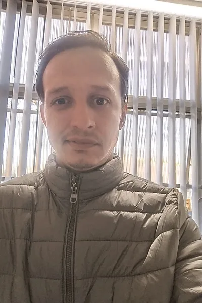 Flipped Chat AI – 롬메니크와 채팅