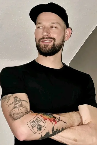 Flipped Chat AI – Chatta med Tom