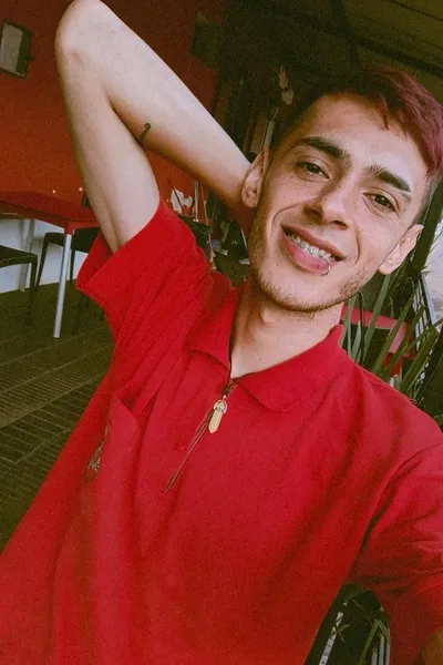 Flipped Chat AI – 與 🫶🏽 聊天