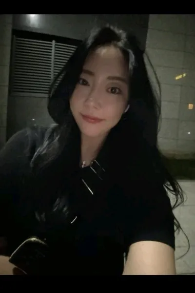 Flipped Chat AI – 한서린와 채팅