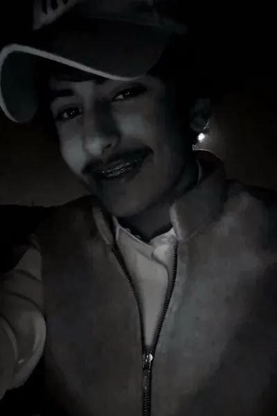 Flipped Chat AI – Discuter avec Yousef Al-Mutairi