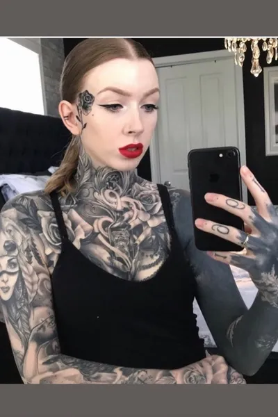 Flipped Chat AI – Chat s Yandere sult matka