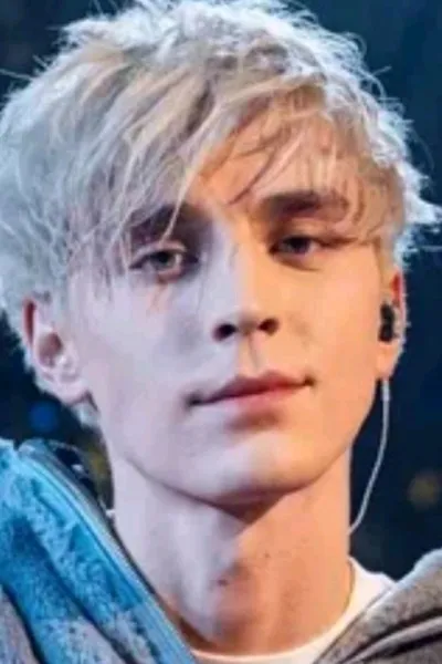 Flipped Chat AI – Чат с Влад