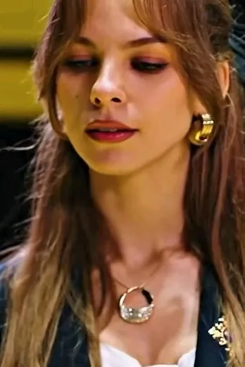 Flipped Chat AI – Bate-papo com Bia Silva Canova