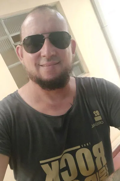 Flipped Chat AI – Csevegés Mark