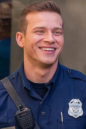 Flipped Chat AI – Chat s Evan Buckley