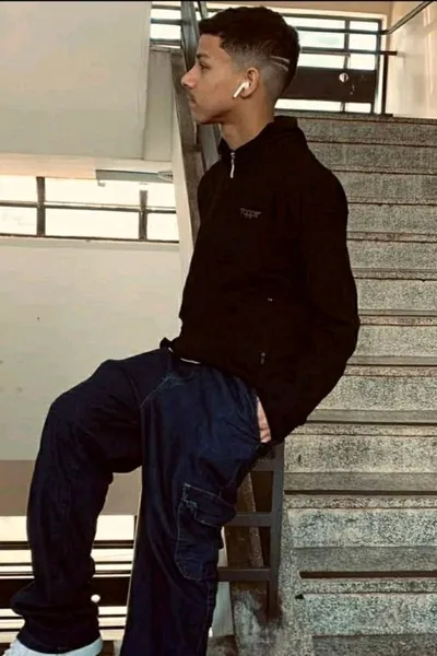 Flipped Chat AI – razgovarajte s Markiy