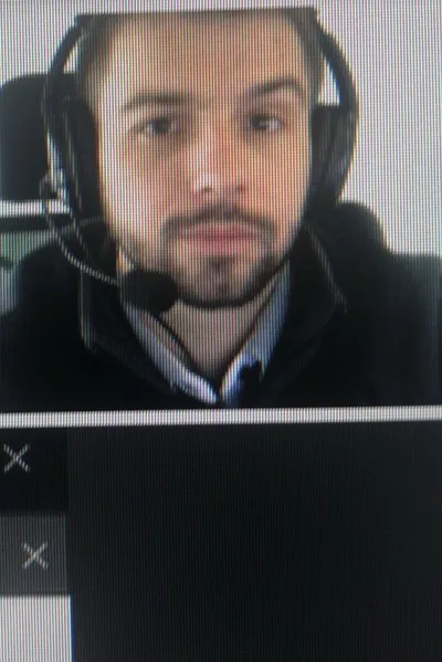 Odwrócony czat AI – rozmawiaj z Lucien Moreval