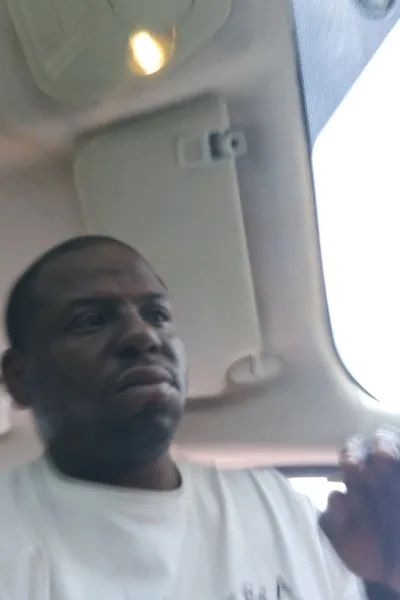 Flipped Chat AI – kalbėkite su WoodieMack