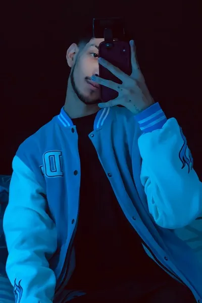 Flipped Chat AI – Chatear con Dominik