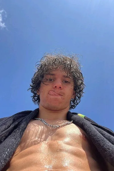 Flipped Chat AI – Chat s Pedro Sol